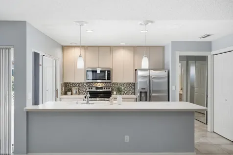 10701 Chapman Oak Court Palm Beach Gardens FL 33410