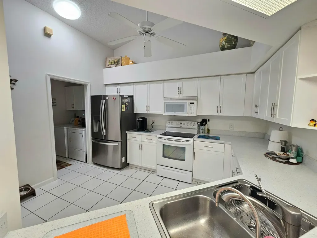 4233 SE Home Way Port St Lucie FL 34952