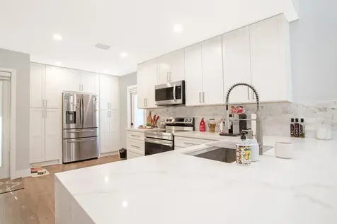 10048 SW 16th Street Pembroke Pines FL 33025