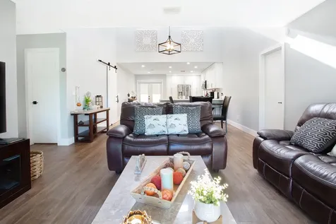 10048 SW 16th Street Pembroke Pines FL 33025