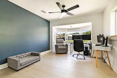 1851 SE Jackson Street Stuart FL 34997