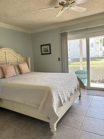 210 Horizons E Boynton Beach FL 33435