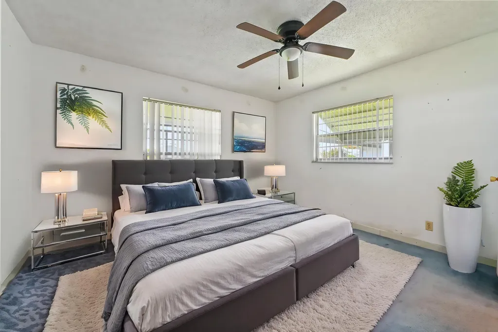 1196 SW Lake Circle Boynton Beach FL 33426