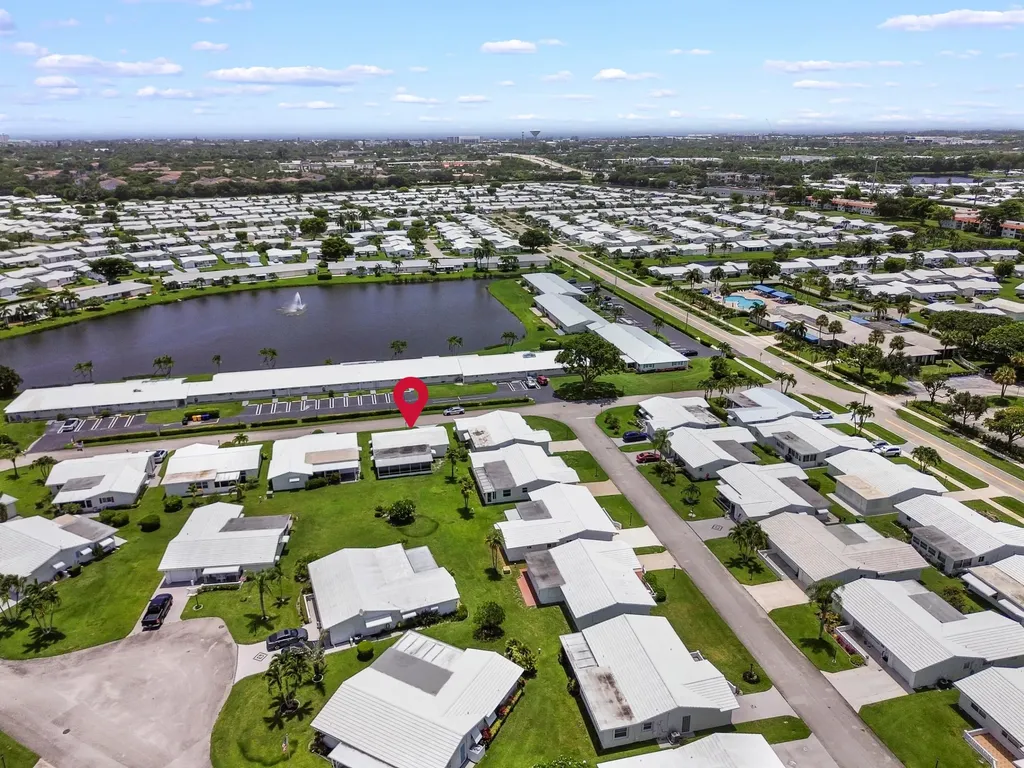 1196 SW Lake Circle Boynton Beach FL 33426