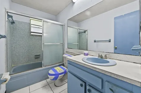1196 SW Lake Circle Boynton Beach FL 33426