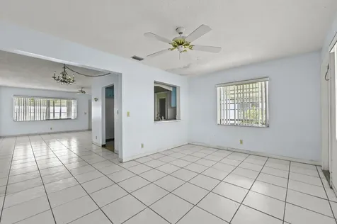 1196 SW Lake Circle Boynton Beach FL 33426