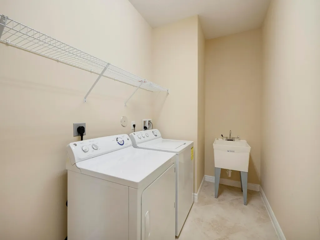 11271 SW Barton Way Port St Lucie FL 34987
