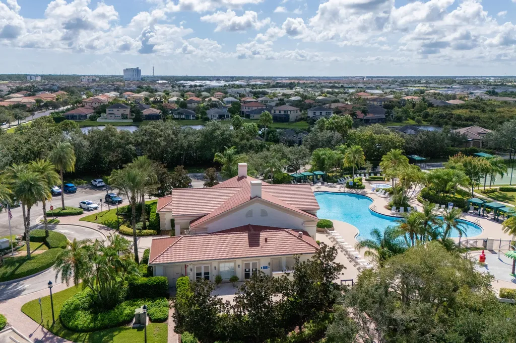 11271 SW Barton Way Port St Lucie FL 34987