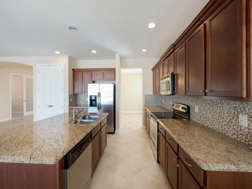 11271 SW Barton Way Port St Lucie FL 34987
