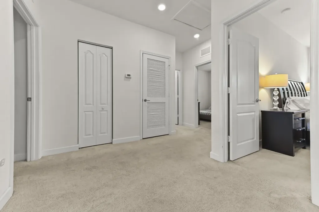 8899 Willow Cove Lane Lake Worth FL 33467