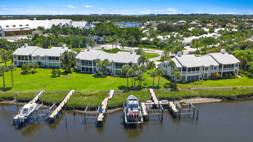 301 Captains Way Jupiter FL 33477