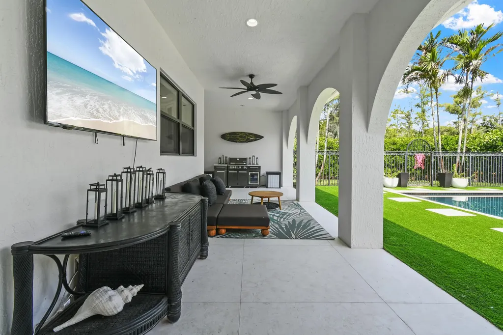 15655 77th Trail N West Palm Beach FL 33418
