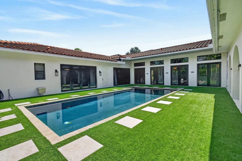 15655 77th Trail N West Palm Beach FL 33418