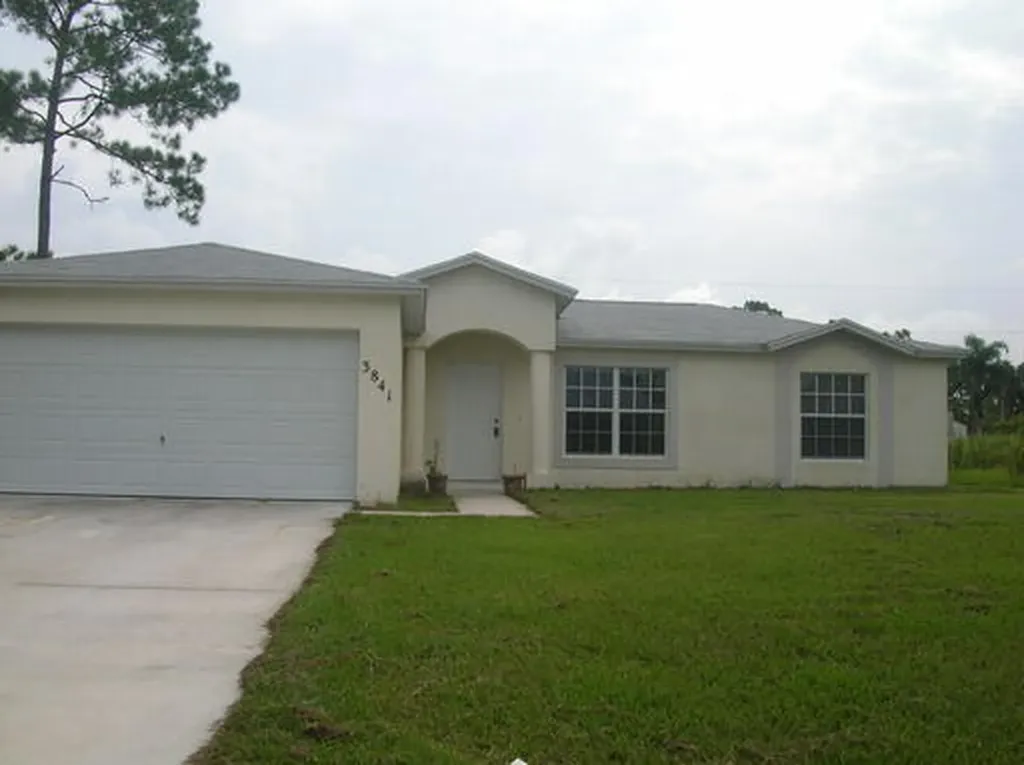 3841 SW Chaffin Street Port St Lucie FL 34953