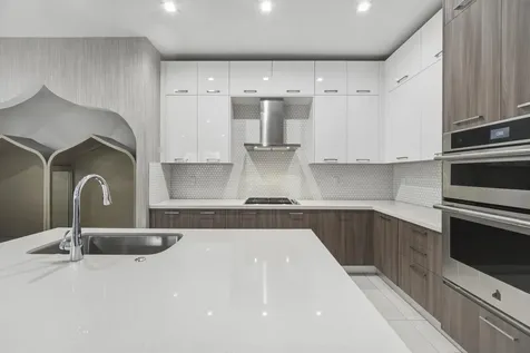 8272 NW 44th Terrace Doral FL 33166