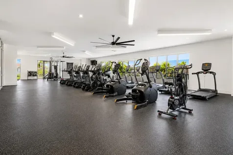 8272 NW 44th Terrace Doral FL 33166