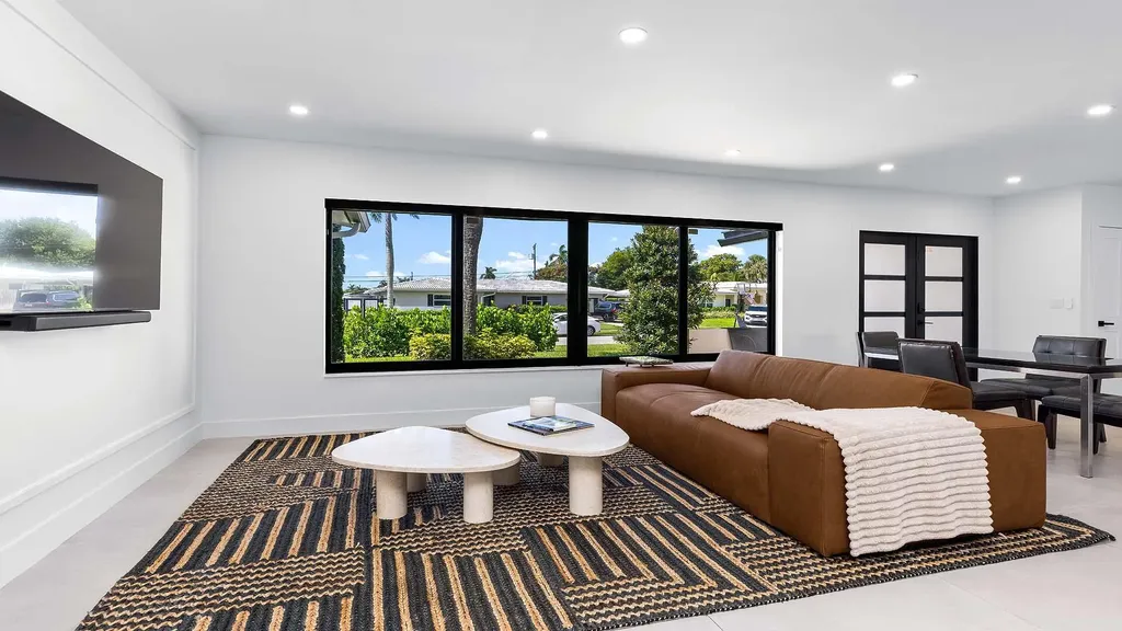 1099 SW 12th Street Boca Raton FL 33486