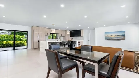 1099 SW 12th Street Boca Raton FL 33486