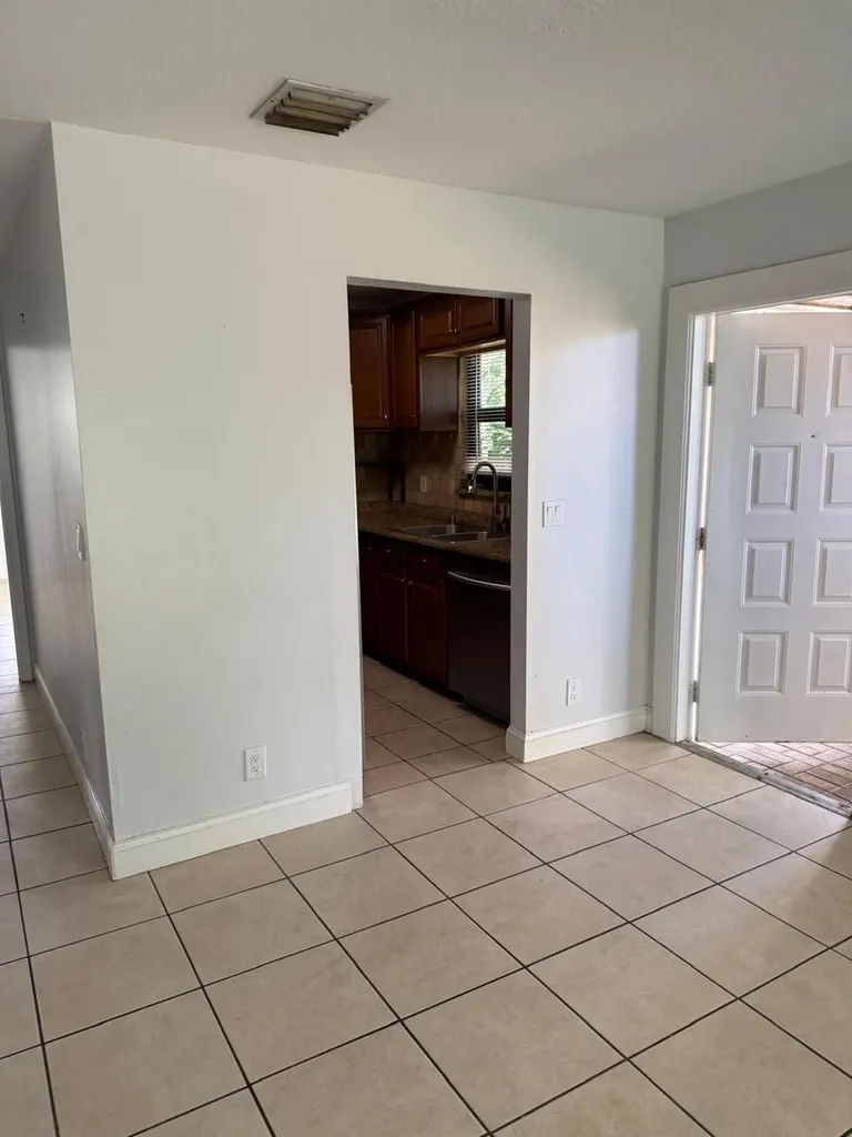 1216 Periwinkle Place Wellington FL 33414