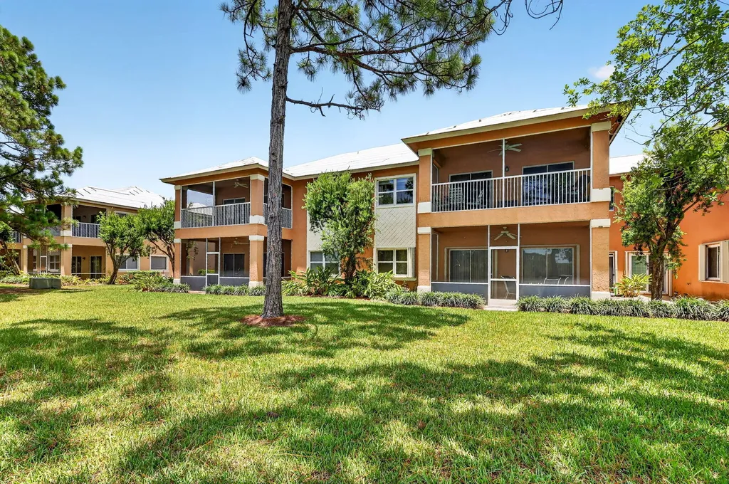 8326 Mulligan Circle Port St Lucie FL 34986