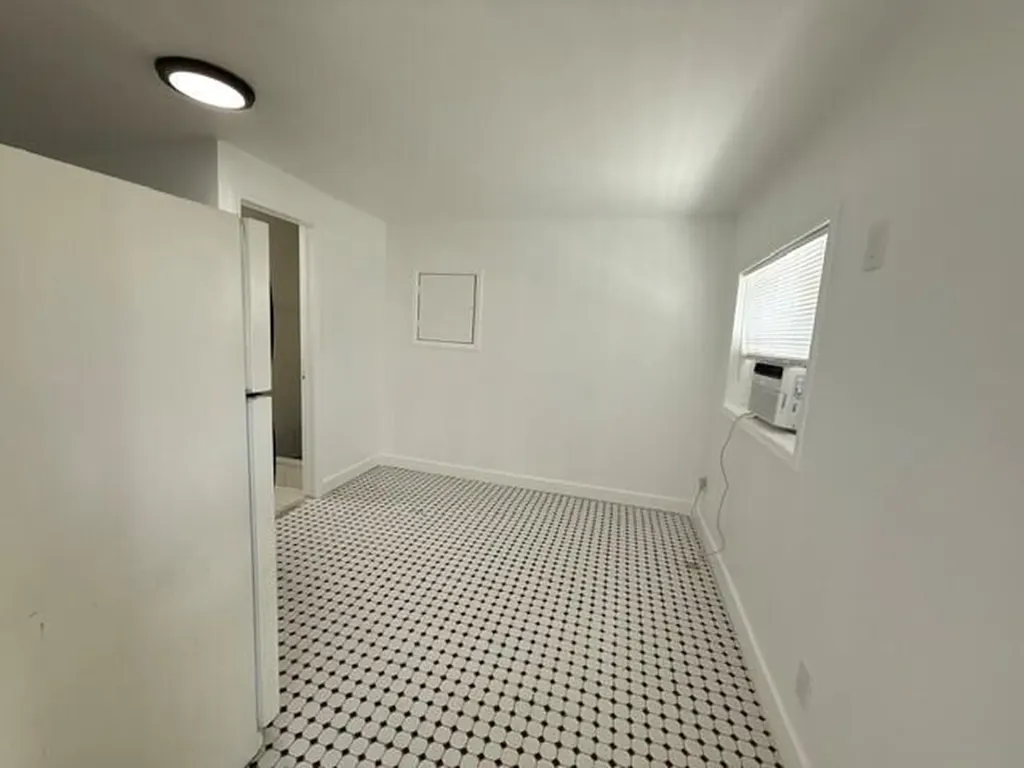 3705 SW 13th Court Fort Lauderdale FL 33312