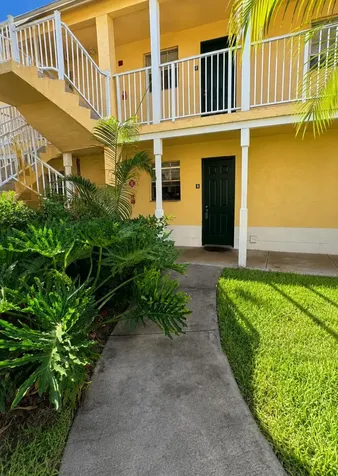 6323 La Costa Drive Boca Raton FL 33433