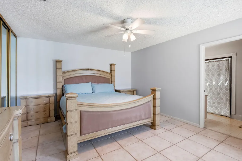20986 Rustlewood Avenue Boca Raton FL 33428