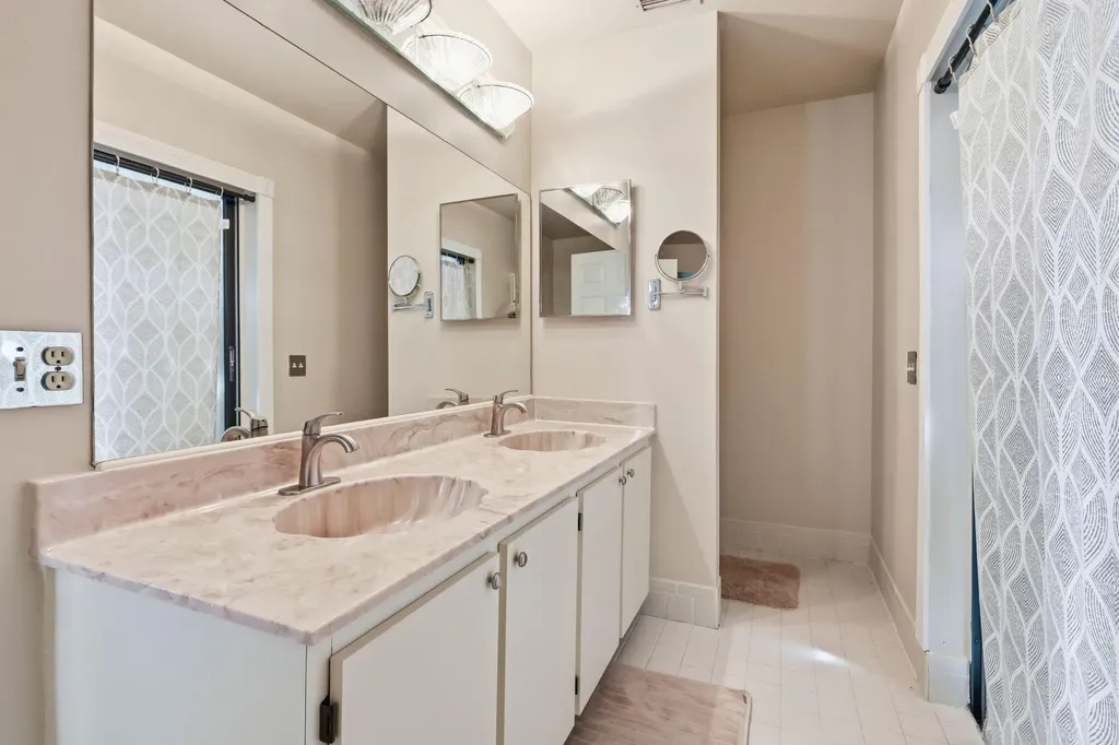 20986 Rustlewood Avenue Boca Raton FL 33428