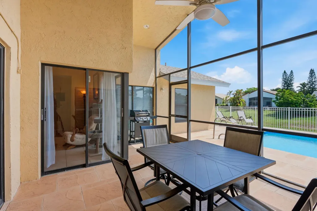 20986 Rustlewood Avenue Boca Raton FL 33428