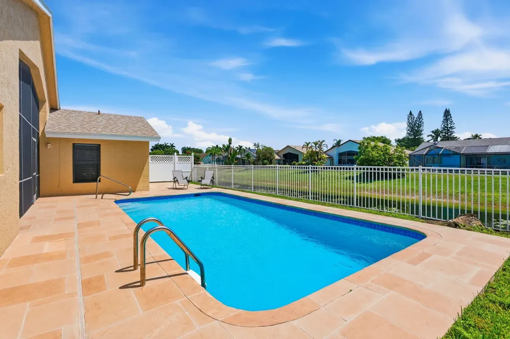 20986 Rustlewood Avenue Boca Raton FL 33428