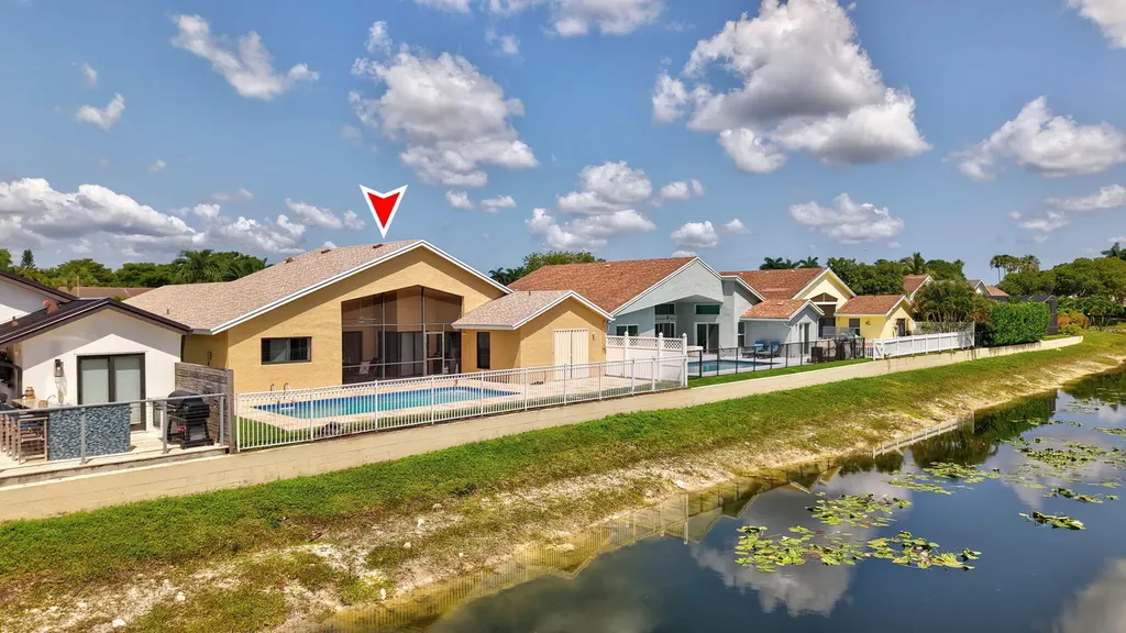 20986 Rustlewood Avenue Boca Raton FL 33428