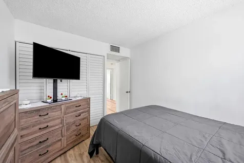 3760 NW 115th Avenue Coral Springs FL 33065