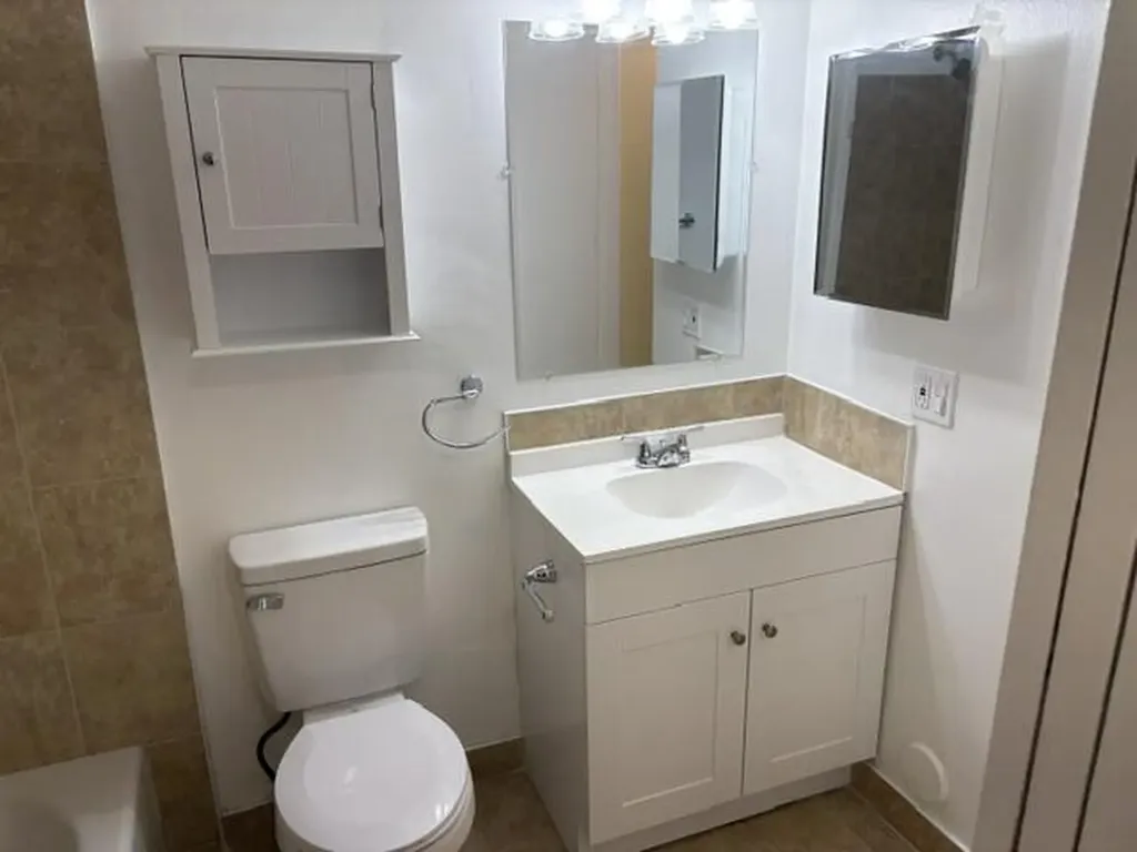 2753 S Oakland Forest Drive Oakland Park FL 33309