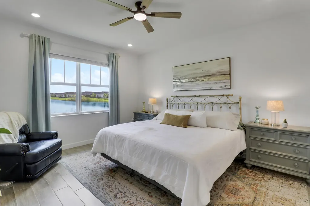 1960 SE Crosswood Way Port St Lucie FL 34984