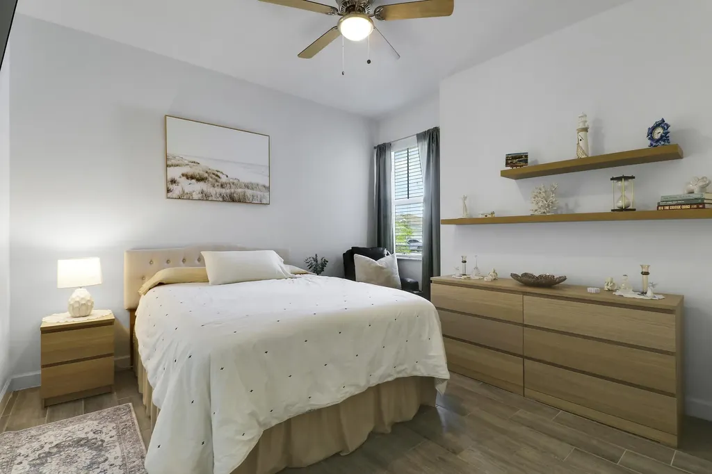 1960 SE Crosswood Way Port St Lucie FL 34984