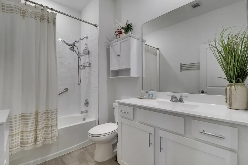 1960 SE Crosswood Way Port St Lucie FL 34984