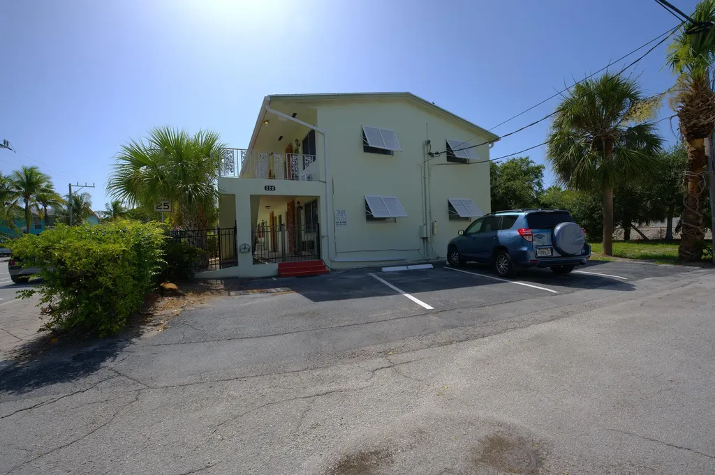 220 Lucerne Avenue Lake Worth Beach FL 33460