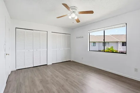 2305 Seaside Drive Greenacres FL 33463