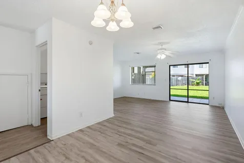 2305 Seaside Drive Greenacres FL 33463