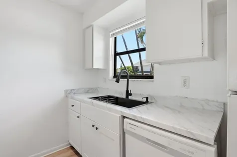 2305 Seaside Drive Greenacres FL 33463