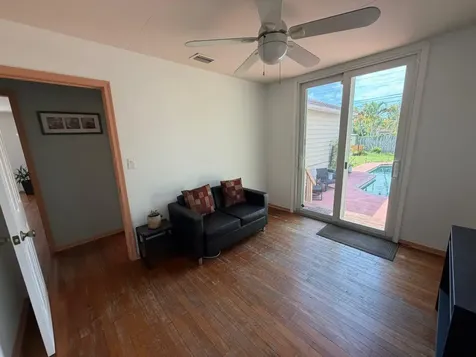 1007 Avon Road West Palm Beach FL 33401