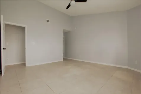 3413 NW 44th Street Lauderdale Lakes FL 33309