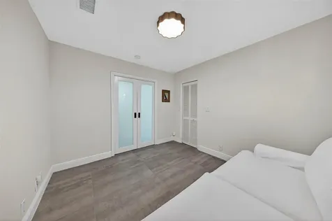 1505 SE 11th Street Fort Lauderdale FL 33316