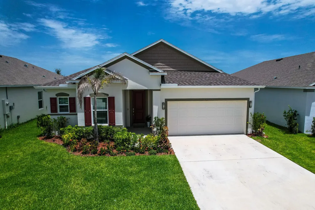 12573 SW Forli Way Port St Lucie FL 34987
