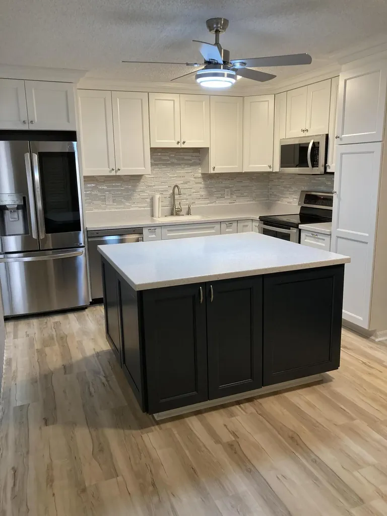 303 SE Castle Court SE Port St Lucie FL 34952