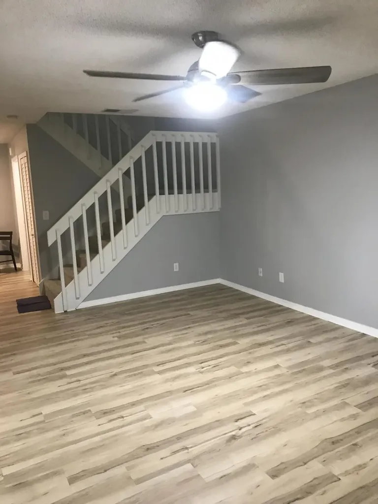 303 SE Castle Court SE Port St Lucie FL 34952