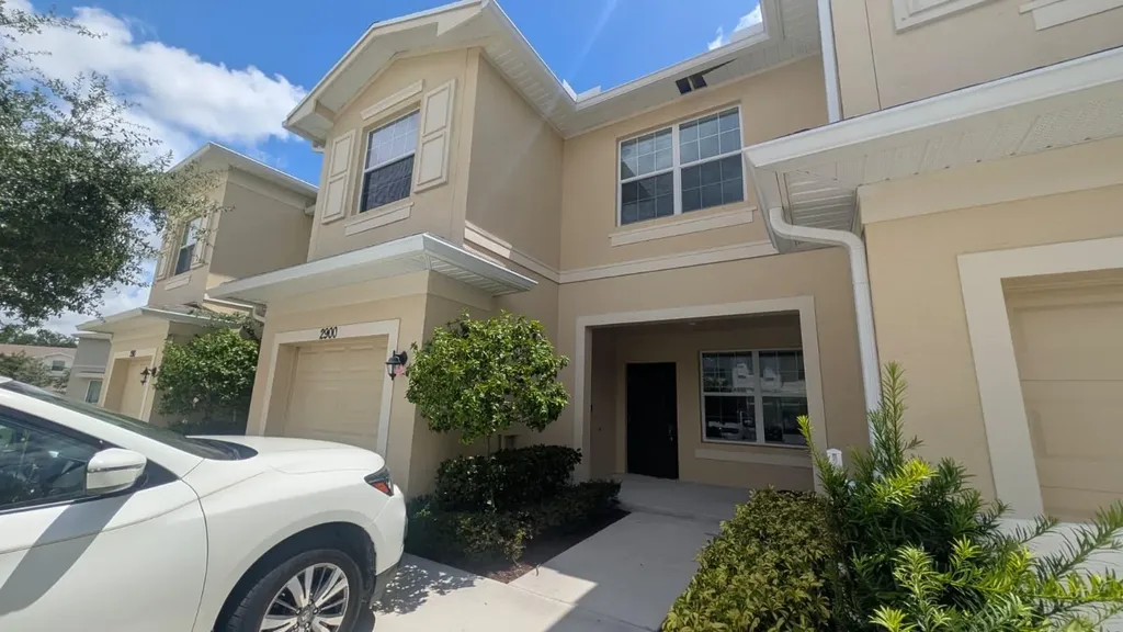 2900 NW Treviso Circle Port St Lucie FL 34986