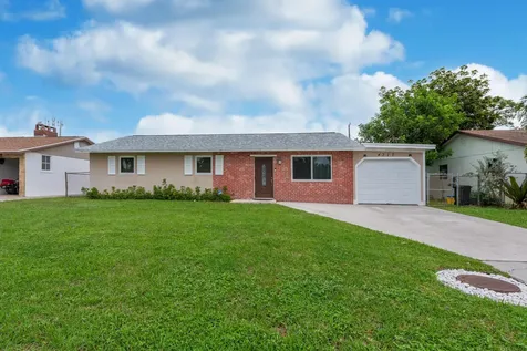4317 Applecrest Drive Palm Beach Gardens FL 33410