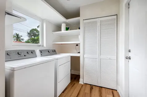 4317 Applecrest Drive Palm Beach Gardens FL 33410