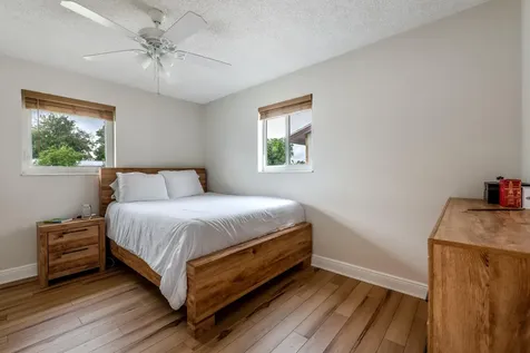 4317 Applecrest Drive Palm Beach Gardens FL 33410